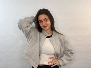 chat room webcam picture ElaraWhitmoren