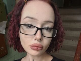 camgirl fingering shaved pussy EleanoraNewell