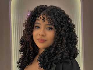 adult nude chat EmilyJey