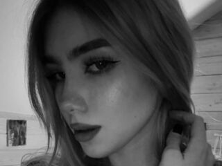 live sex webcam video EmmaBlond