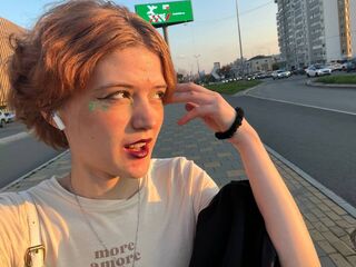 chat with cam FlairCatlow