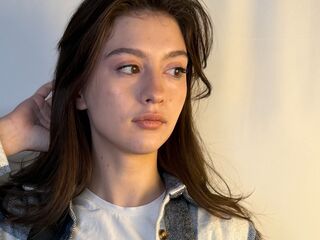 webcam girl HermilaKegerries