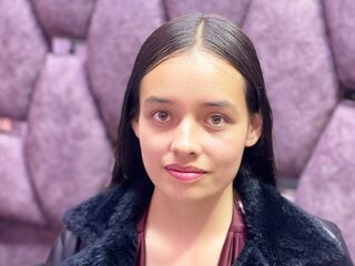 topless IssaMontenegro