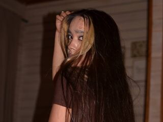 free nude live show IvyMoore
