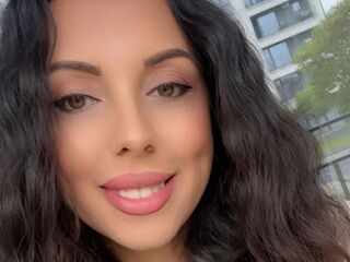 camgirl masturbating with vibrator IzyAura