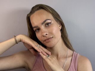 free camsex JerilynMominee