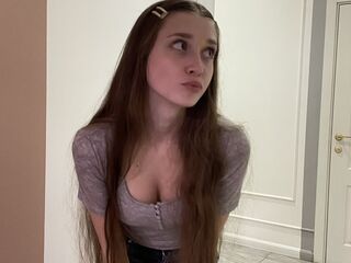 free chatroom JessyRin