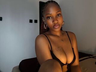 naughty camgirl masturbating with dildo JoyceClara