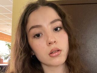naked webcamgirl picture JulyLarain