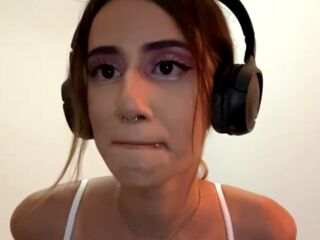 chatslut JulySapphire