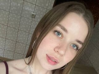 cam girl masturbating with vibrator KarenGibbs