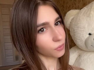 chat room live web cam KarieChuong