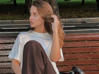 free adultcam LeslieDorian