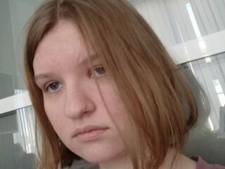 cam girl sex chat LilianSlow