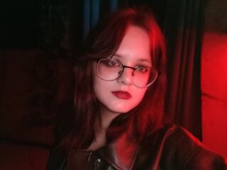 naked girl with webcam masturbating with sextoy LinaSeressa