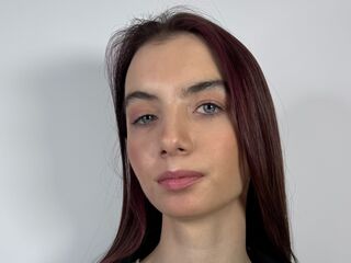 shower webcam LoritaSterry