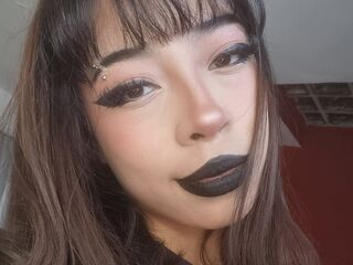 cam slut chat room LunaDeker