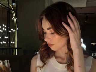 camgirl sexchat LuxeLina