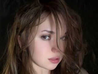 camgirl webcam pic MIaViia