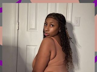 webcamgirl chatroom MadamGlam