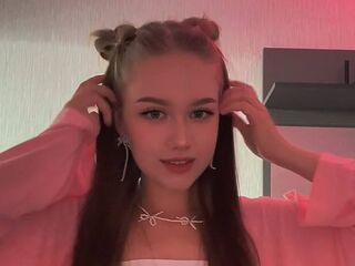 naughty chatroom MadisonLehar