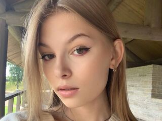 cam girl sex show MaidaKirakosyan