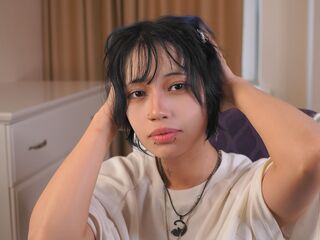 camgirl fingering pussy MarciaDias