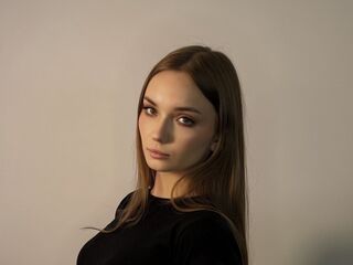 hot cam girl fingering MariellaMinerich