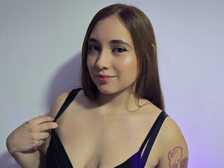 hot webcamslut MiahCouper