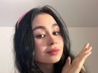 naked camgirl gallery MinnieMile