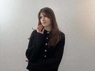 cam babe MonicaWohletz