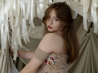 live cam girl MoonBrittany