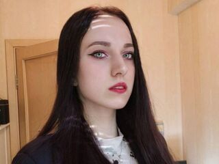 camwhore fingering shaved pussy OttilieFurness