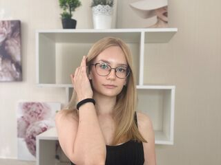 camgirl spreading pussy PortiaAdes