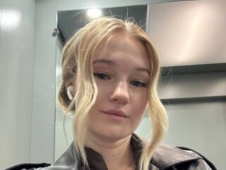 camgirl chat room PortiaFukushima