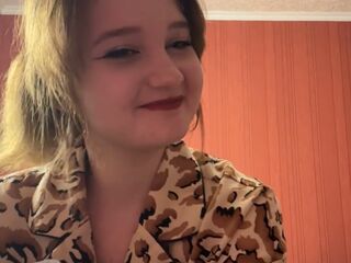 cam girl masturbating with dildo RendaKhairallah