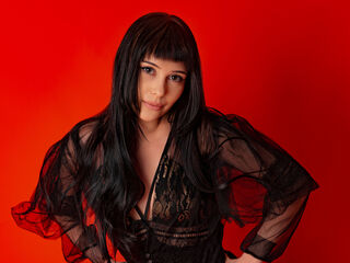 topless camgirl RivenAmelia