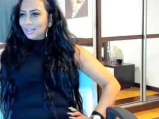 webcamstripper live RoxanaCara
