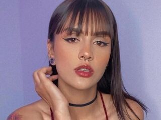 camslut masturbating SabbValentine