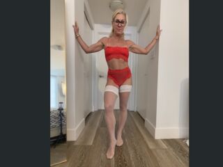 live webcam model SarahLiberti
