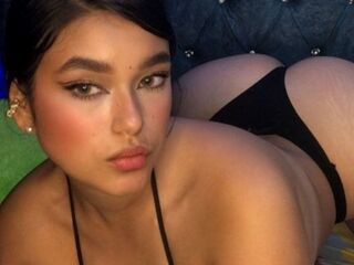 naughty cam girl fingering pussy ScarletSimonz