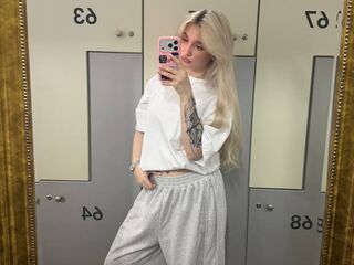 camgirl live sex photo ScarlettAndreula