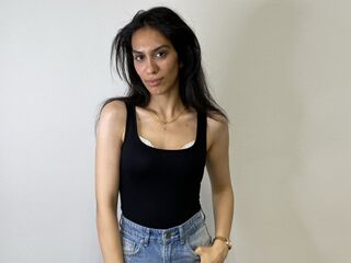 free webcam video ShaniZwick