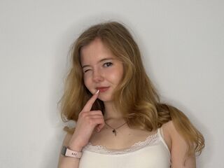 cam girl fingering SheridanHourani