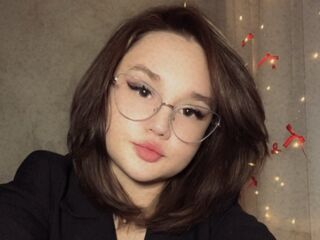 naked girl with webcam masturbating ShielaQuam