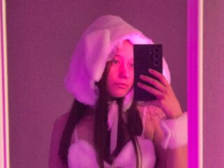hot cam girl masturbating SophieKuper