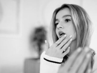 girl chat room StaceeyBrown