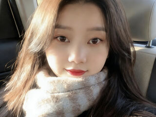 topless camgirl SummertimeYa