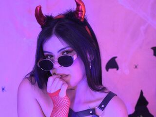 cam girl masturbating with sextoy TamaraMonroy