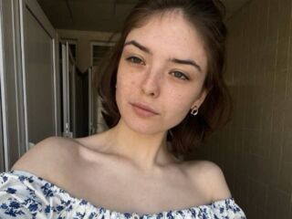 sexy camgirl UshaSolgovic